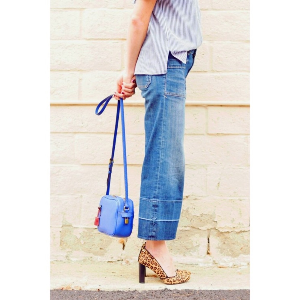 Anthropologie Pilcro Mid Rise Wide Leg Crop Jeans